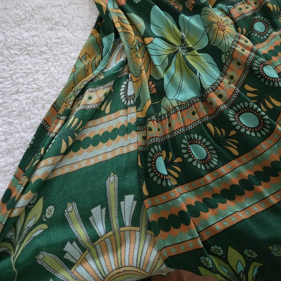 Nine Lives Bazaar Emerald  Empire Dress SZ 10 - Picture 8 of 12